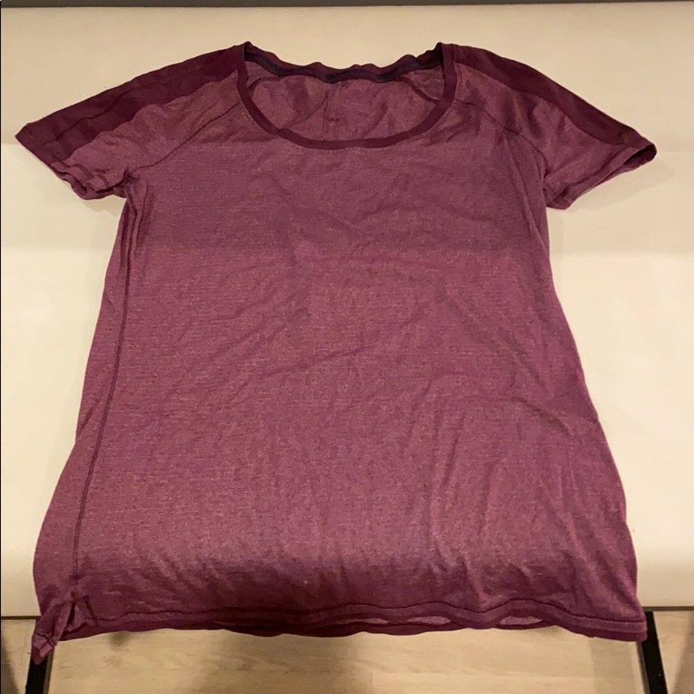Lululemon athletic tee